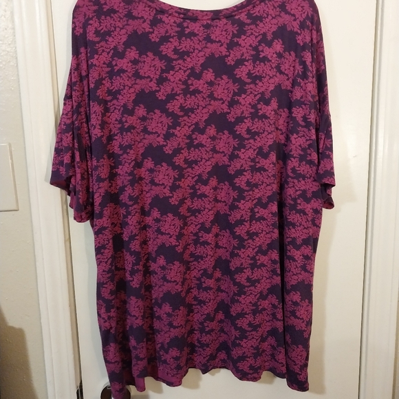 Ava & Viv 4X purple floral soft knit top - Picture 5 of 5